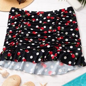 Torrid Black Cherry Print Swim Skirt Size 1 torrid.